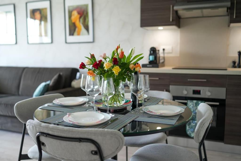 Le Val 004, Appart. Neuf, Jardin, Parking Apartment